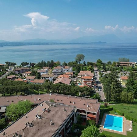 Breeze Apartment Desenzano del Garda Dış mekan fotoğraf