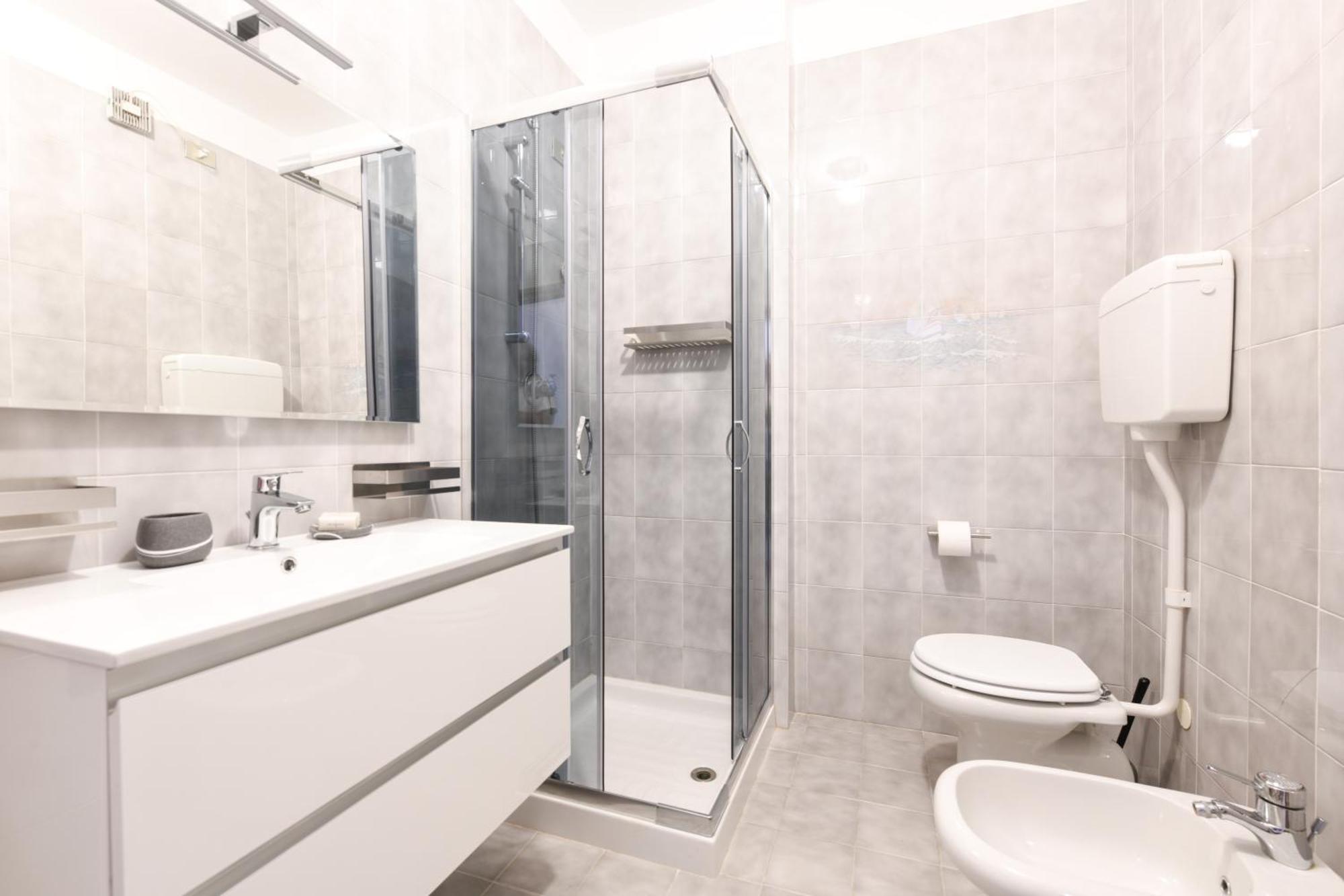 Breeze Apartment Desenzano del Garda Dış mekan fotoğraf